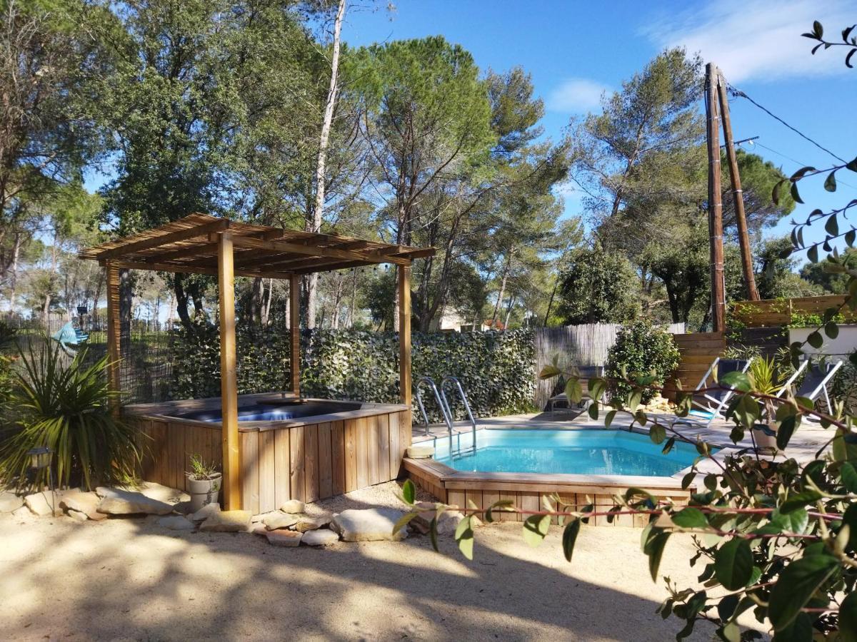 Maison 5 Personnes En Garrigue - Piscine-Spa Prive Langlade Exterior foto