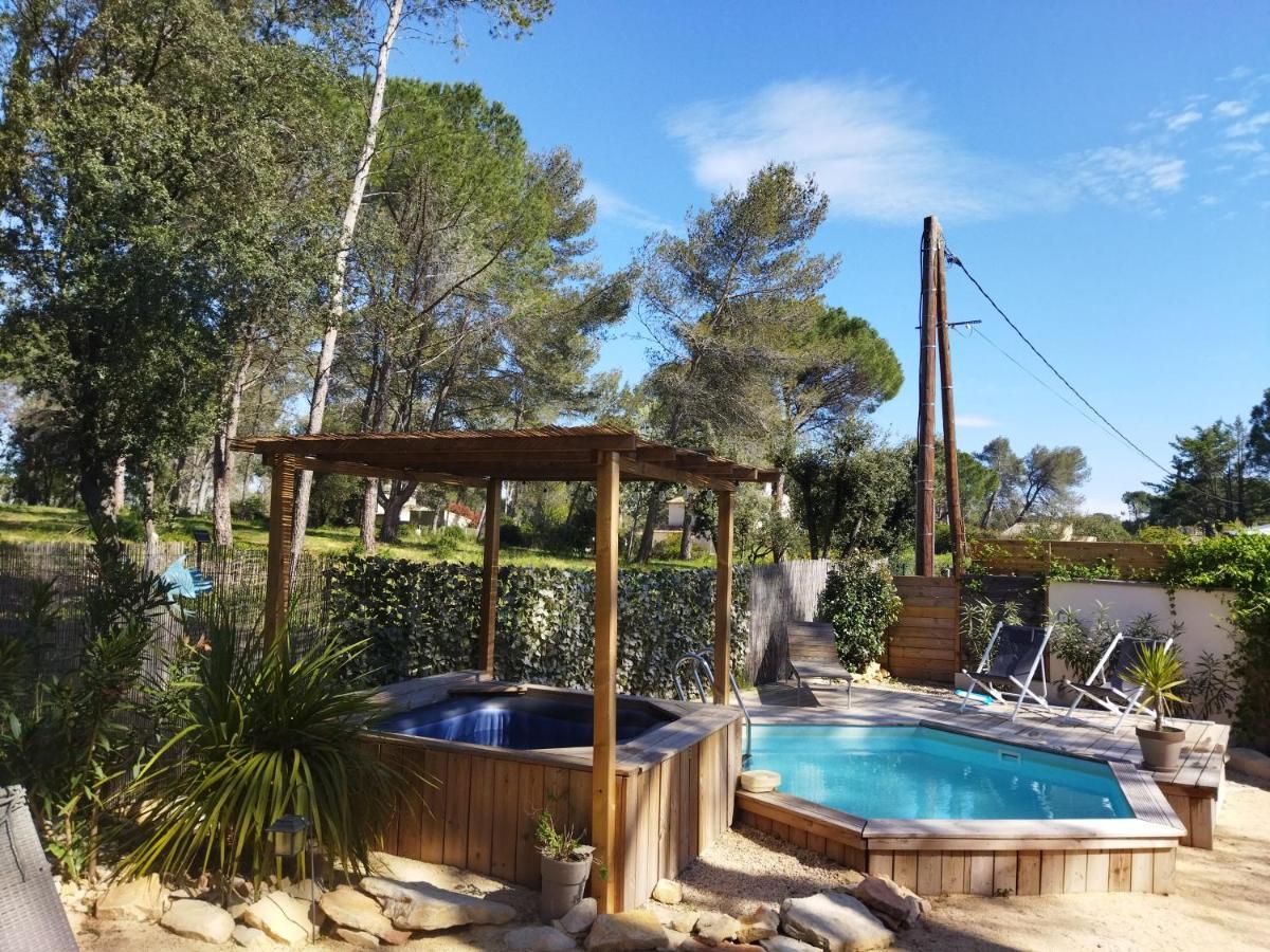 Maison 5 Personnes En Garrigue - Piscine-Spa Prive Langlade Exterior foto